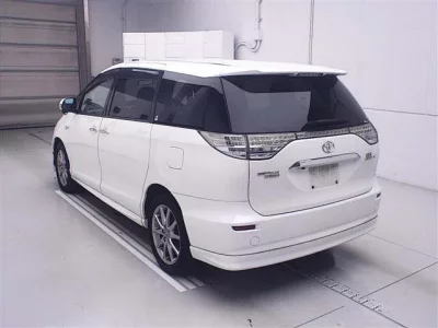 Toyota ESTIMA HYBRID