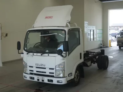 Isuzu ELF