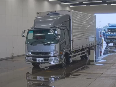 Mitsubishi FUSO FIGHTER