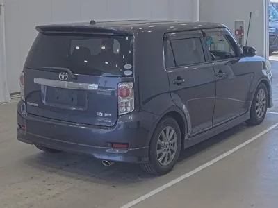 Toyota COROLLA RUMION
