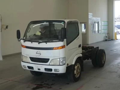 Hino DUTRO
