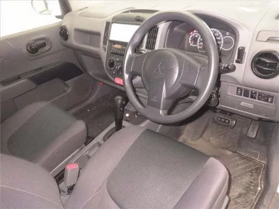 Mitsubishi LANCER VAN
