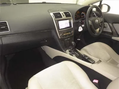 Toyota AVENSIS WAGON