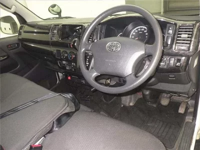 Toyota REGIUS ACE VAN