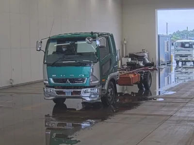 Mitsubishi FUSO FIGHTER
