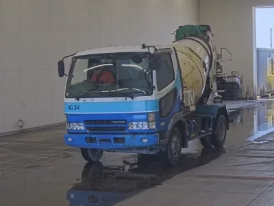 Mitsubishi FUSO FIGHTER