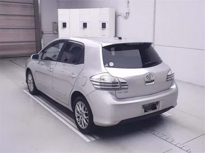 Toyota BLADE