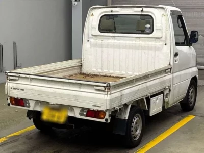 Mitsubishi MINICAB TRUCK