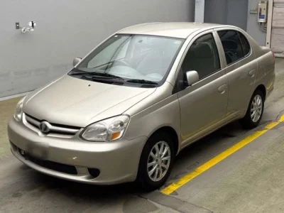 Toyota PLATZ