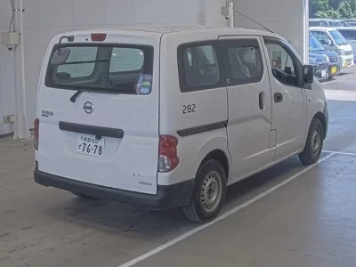Nissan NV200