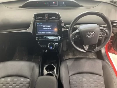 Toyota PRIUS PHV