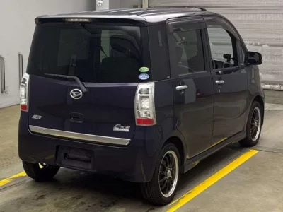 Daihatsu TANTO EXE