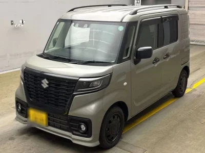 Suzuki SPACIA BASE