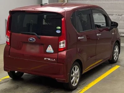 Subaru STELLA