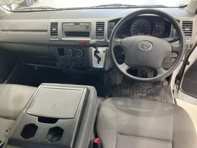 Toyota REGIUS ACE VAN