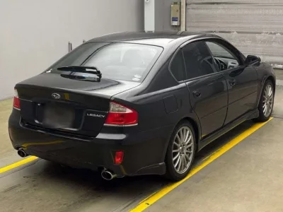 Subaru LEGACY B4