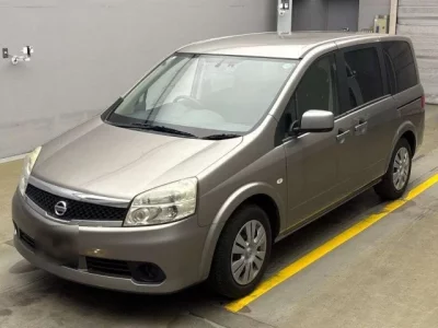 Nissan LAFESTA