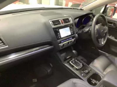 Subaru LEGACY B4