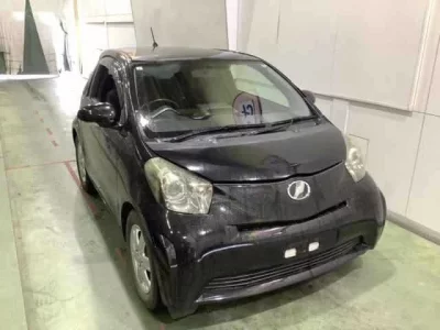 Toyota IQ
