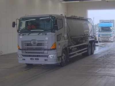 Hino PROFIA