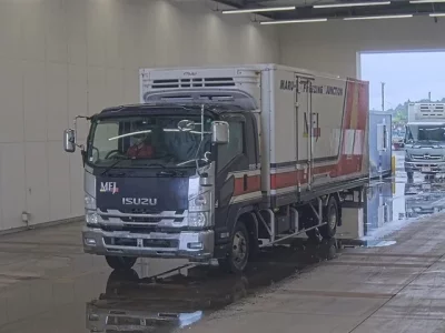 Isuzu FORWARD