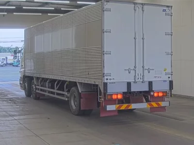 Hino PROFIA
