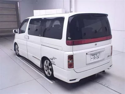 Nissan ELGRAND