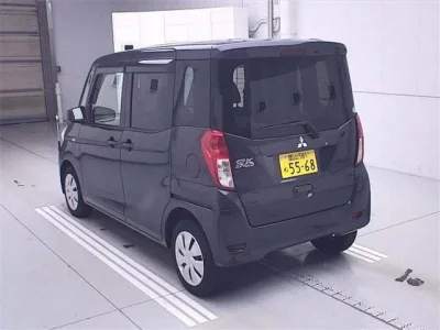Mitsubishi EK SPACE