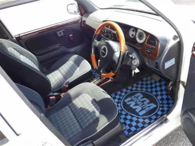 Daihatsu MIRA