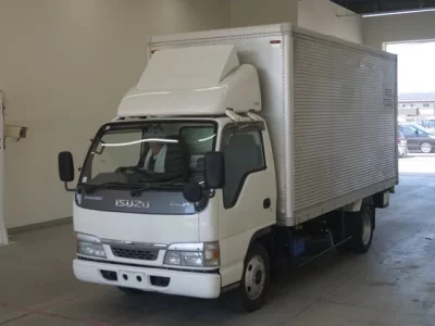 Isuzu ELF