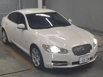 Jaguar XF SERIES