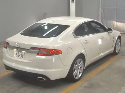 Jaguar XF SERIES