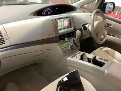 Toyota ESTIMA HYBRID