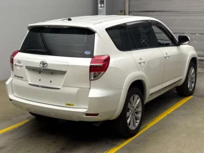 Toyota VANGUARD