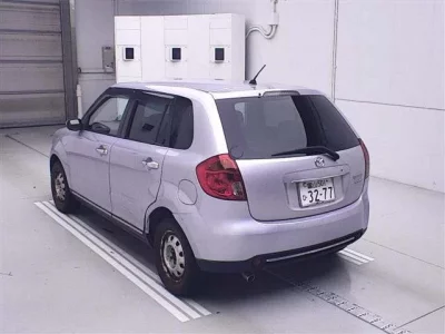 Mazda VERISA