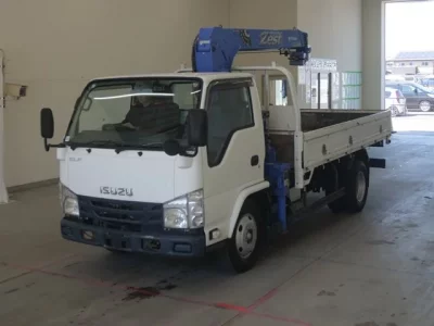 Isuzu ELF