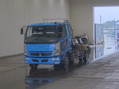 Mitsubishi FUSO FIGHTER