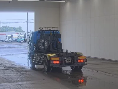 Mitsubishi FUSO FIGHTER