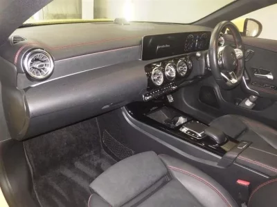 Mercedes-Benz CLA CLASS