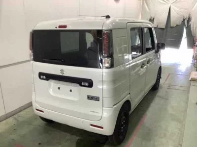 Suzuki SPACIA BASE