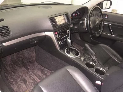 Subaru LEGACY B4