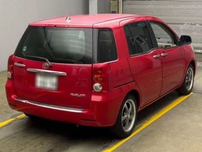 Toyota RAUM