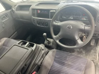 Nissan CARAVAN VAN