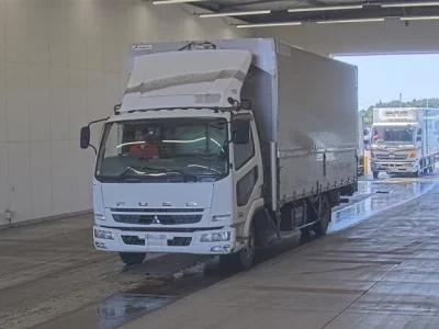 Mitsubishi FUSO FIGHTER