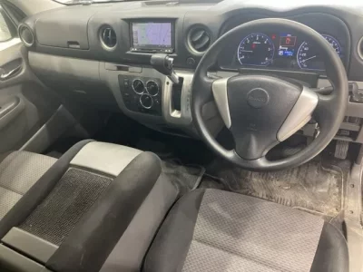 Isuzu COMO