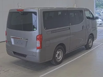 Isuzu COMO
