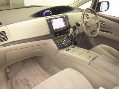 Toyota ESTIMA HYBRID