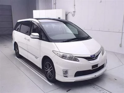 Toyota ESTIMA HYBRID