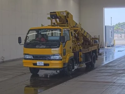 Isuzu JUSTON