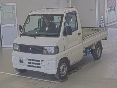 Mitsubishi MINICAB TRUCK